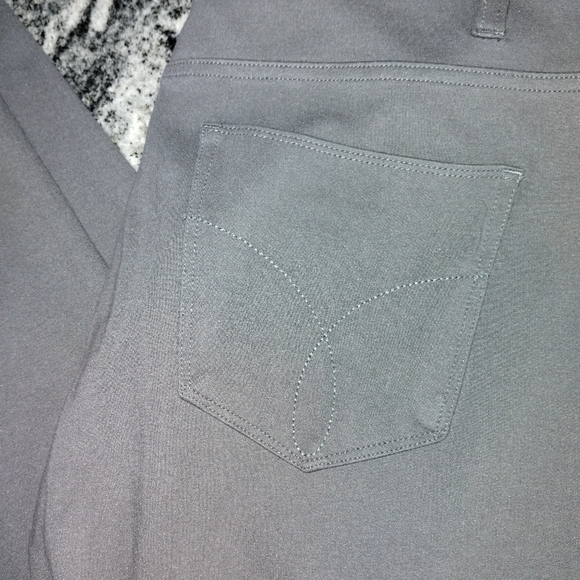 Calvin Klein gray skinny jeans size 12, front and back pockets, like new - Picture 2 of 6
